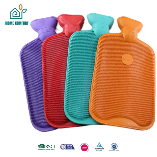 Bolso lindo de la inyección de agua del agua caliente del caucho natural con la cubierta que mantiene caliente para el regalo de Navidad de la promoción